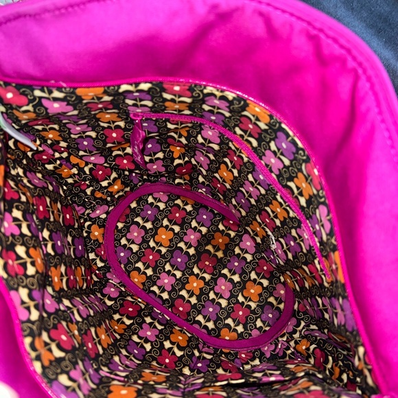 Dark pink Vera Bradley purse - Picture 3 of 3